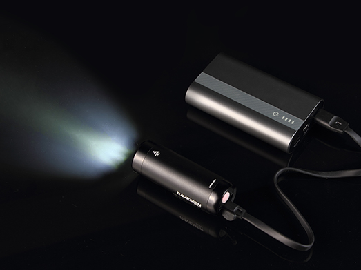 Ravemen CR450 bicycle light
