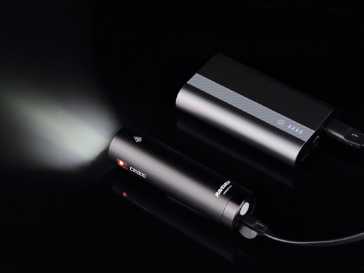 Ravemen CR1000 bicycle light

