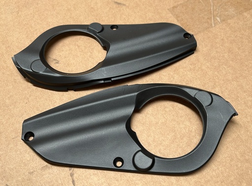 [527-MTCVRR-0002] REPUESTO E-BIKE GIANT MOTOR COVER DERECHO TRANCE X / REIGN E+